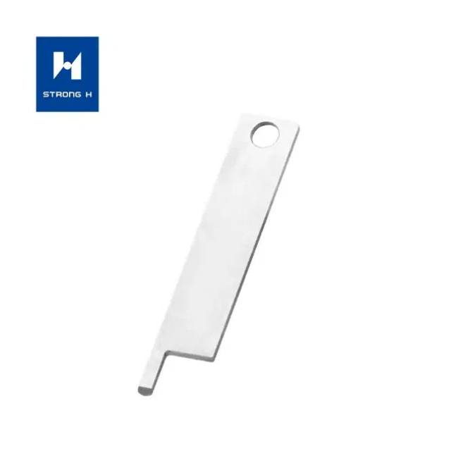 Есть ли у швейной машины нож?